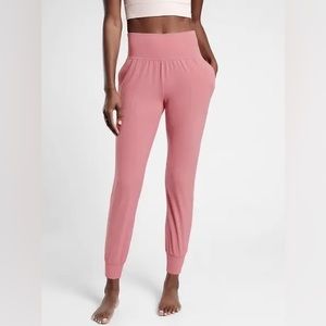 Athleta Salutation Jogger